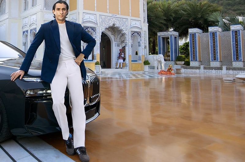 Chauffeur-driven limousine transfers