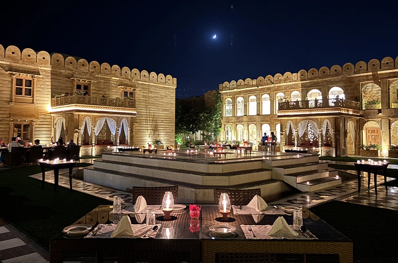 Starlit rooftop and courtyard dining