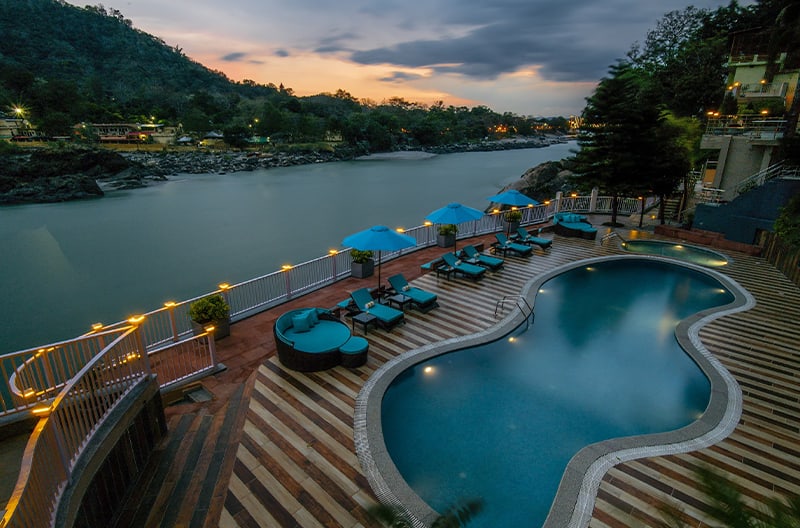 Private poolside or riverside dining