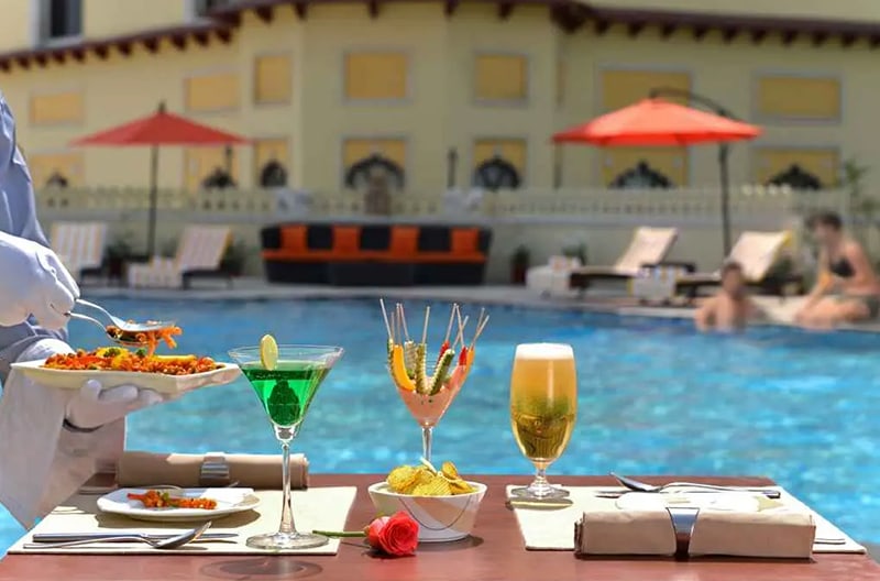 Chef-curated gazebo dining experiences