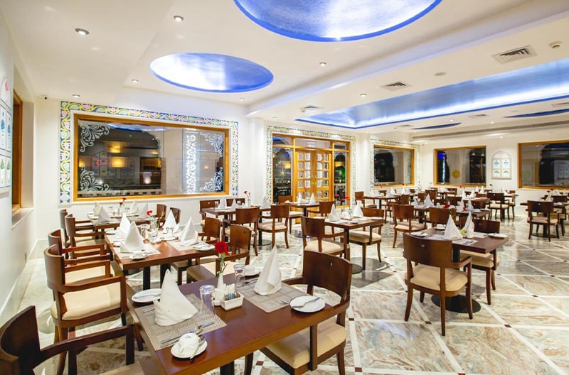 Skyline Italian lounge under starlight