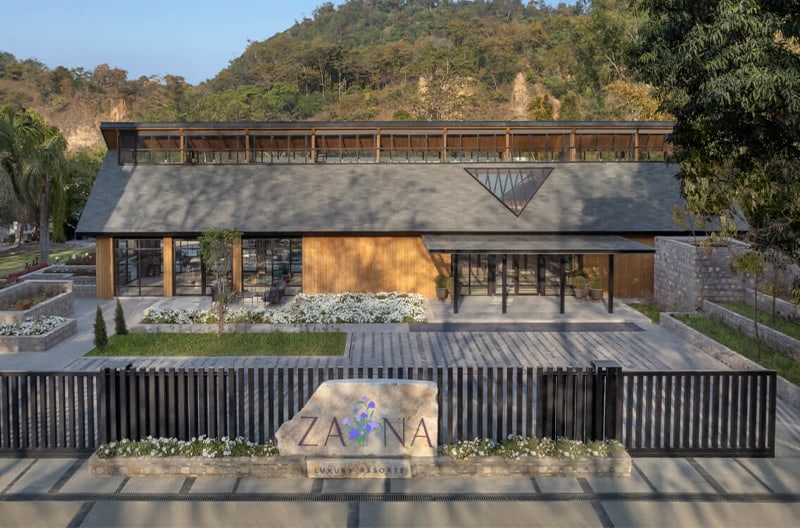 Boutique cottages with treehouse stays