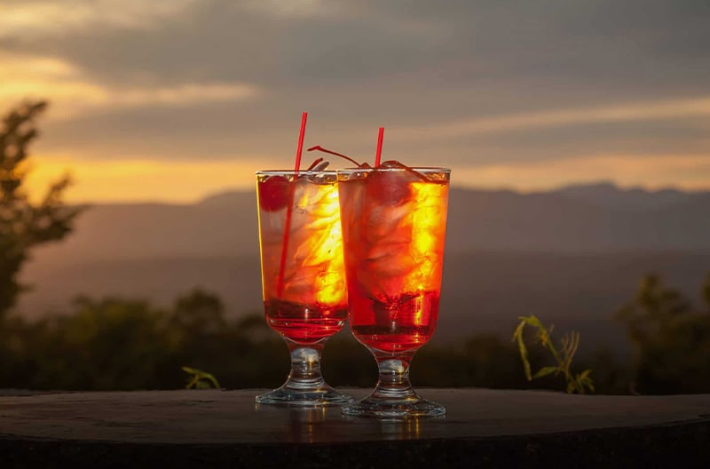 Sundowner cocktail evenings