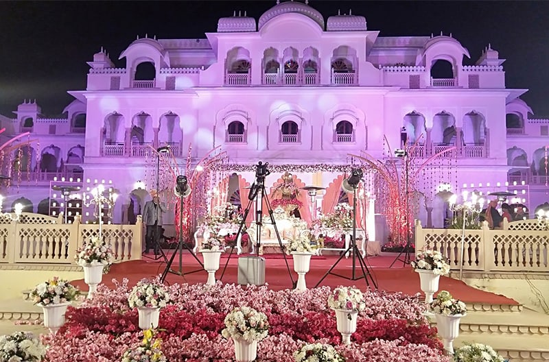 Grand palace-style baraat welcomes