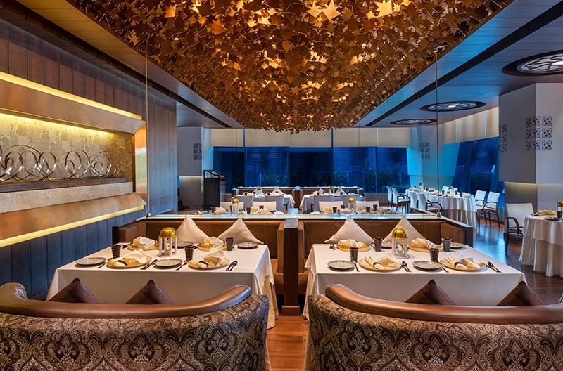 Intimate alfresco dining experience