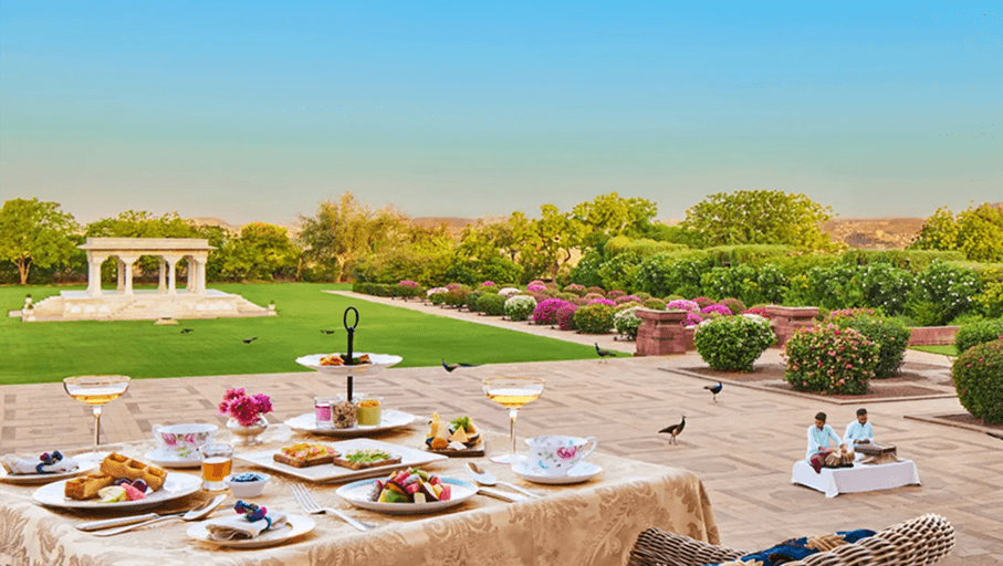 Hospitality & Guest Experience