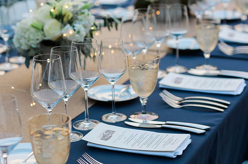 Starlit alfresco tasting table experiences