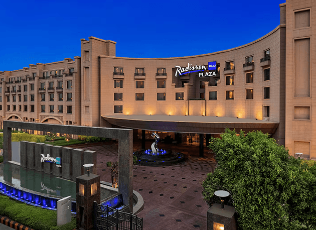Radisson Blu Plaza Hotel Delhi Airport