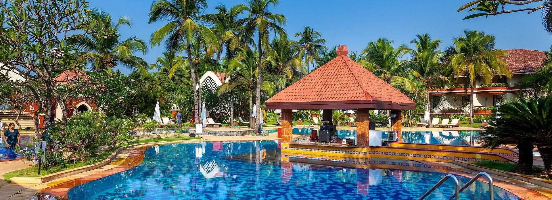 Caravela Beach Resort header image