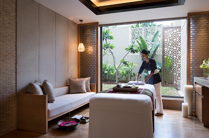 Curated romantic dining and private celebrations